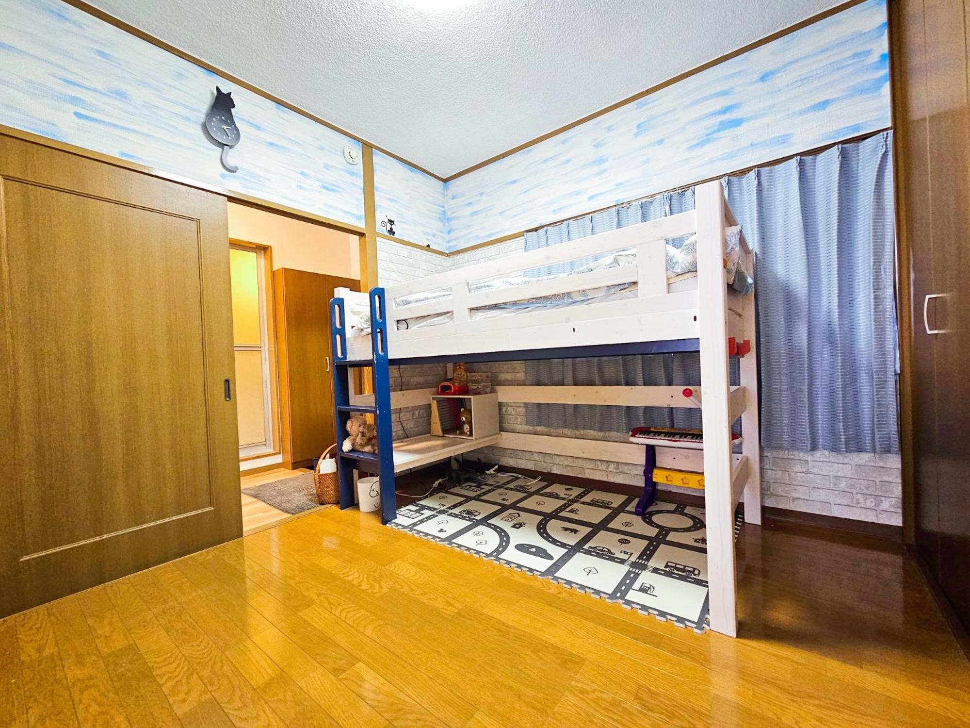 603. Lively City.near Koiwa St.disneyland/airport Direct Bus. * Präfektur Tokio